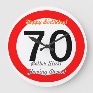 おもしろいな第70誕生日の冗談70の交通標識の制限速度 ラージ壁時計