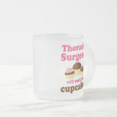 おもしろいな胸部の外科医 フロストグラスマグカップ (正面右)