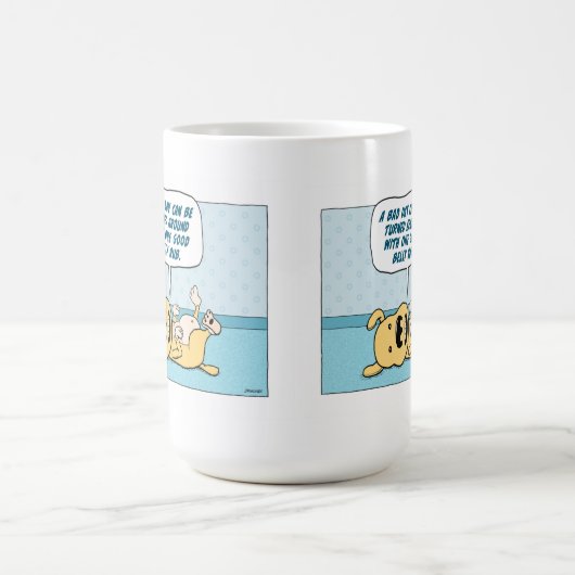 おもしろいな腹摩擦犬のコーヒー・マグ コーヒーマグカップ (中央)