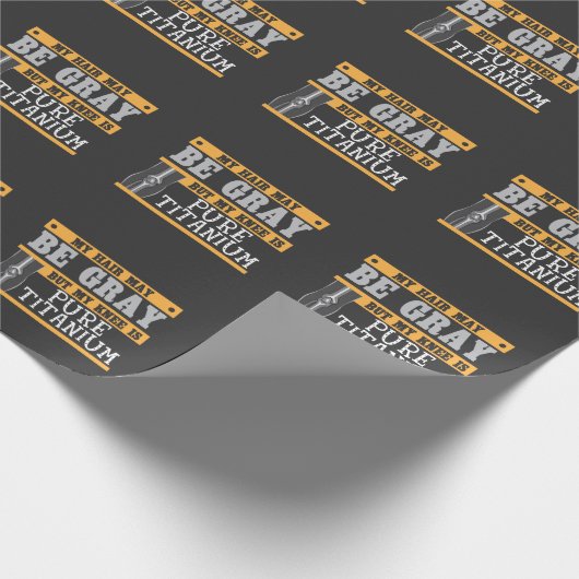 おもしろいな膝の取り替えのより古い灰色の毛の外科 ラッピングペーパー (角)