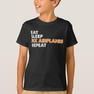 おもしろいな航空整備士-睡眠の苦境の飛行機を食べて下さい Tシャツ