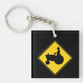 おもしろいな農場トラクターの交通標識の警告 キーホルダー (正面)