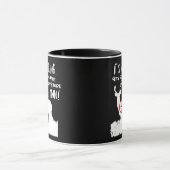 おもしろいな食料雑貨品店の狩りの人の引用文の木びき台のシカ マグカップ (中央)