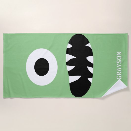 おもしろいな1人の注目されたモンスターはパーソナライズな緑をからかいます ビーチタオル (正面)