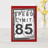 おもしろいな85th誕生日の制限速度カード カード (黄色い花)