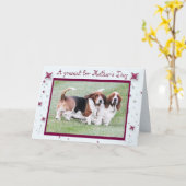 おもしろいな"母の日"カードw/Bassetは追跡しましたり及び主演します カード (黄色い花)