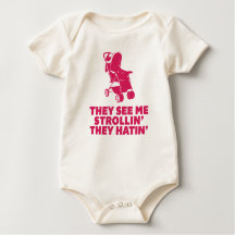 おもしろいなHatinおよびStrollinの乳児のクリーパー