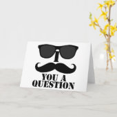 おもしろいなIの口ひげ質問黒のサングラス カード (黄色い花)