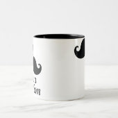 おもしろいなI mustache you a question ツートーンマグカップ (中央)
