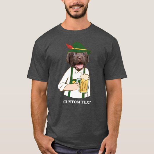 おもしろいなOctoberfestのラブラドール犬ビール恋人のカスタム Tシャツ (正面)