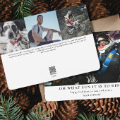 おもしろいに乗るレースカーの運転手クリスマスフォトカード シーズンカード