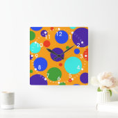 おもしろいのカラフルで大きい水玉模様の青いオレンジ緑 スクエア壁時計 (ホーム)