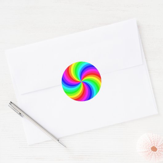 おもしろいのサイケデリックで明るい虹の渦巻の風車 ラウンドシール (封筒)