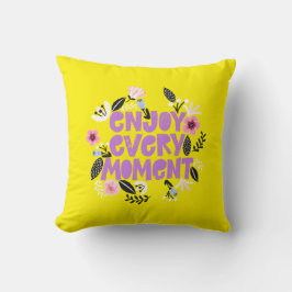 おもしろいのデザインが女性の日を明るくする クッション