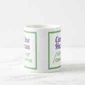 おもしろいの代名詞 – 彼女、彼女として識別素晴らし- コーヒーマグカップ (中央)