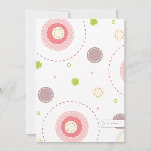 おもしろいの対の女の子はベビーシャワーの招待状をつなぎます 招待状 (裏面)