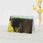 おもしろいの幸せな父の日牧場農場の牛雄牛 カード (黄色い花)