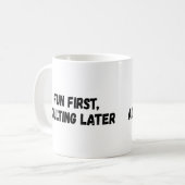 おもしろいの最初の姦淫 コーヒーマグカップ (正面左)