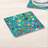 おもしろいの漫画パターンティール(緑がかった色) スクエアペーパーコースター (アングル)