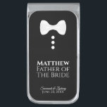 おもしろいの父の花嫁ホワイトタイTuxedo 結婚 シルバー マネークリップ<br><div class="desc">これらのおもしろいマネークリップは、花嫁の父のための贈り物または好意として設計されている。黒い背景に3つの白いボタンが付いた白い弓タイのおもしろいデザインで、タキシードに似ている。文字読の「花嫁の父」は、名前を入力する場所と彼の夫婦の名前と日結婚付の結婚日付を持つ。彼素晴らしに感謝していは結婚披露宴のメンバーとして。</div>