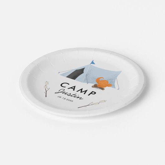 おもしろいの青いテントのキャンプの誕生会 ペーパープレート (アングル)