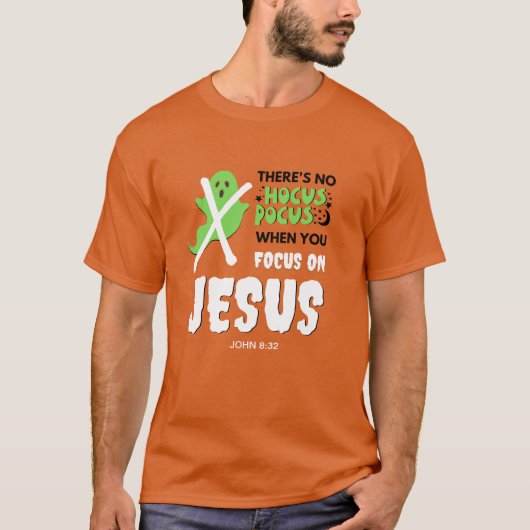 おもしろいのNO HOCUS POCUS CHRISTIANハロウィーン Tシャツ (正面)