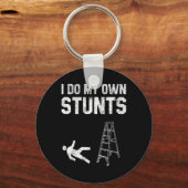 おもしろいはしご秋ギフト壊れた骨手が良く得る キーホルダー (正面)