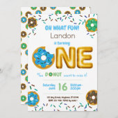 おもしろいはドーナツドーナツ男の子の第1誕生日を振りかけます 招待状 (正面/裏面)