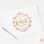 おもしろいはワンピンクと金ゴールドの最初の誕生日パーティー ラウンドシール (封筒)