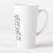 おもしろいは朝話しかけない カフェラテマグ (右)