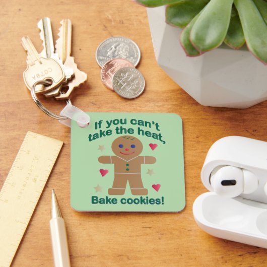 おもしろいもし「暑いなんて我慢できない」ジンジャーブレッドマン キーホルダー (デスク)