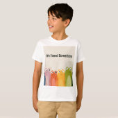 おもしろいものが聞こえた - ユニークなカエルの名言アート Tシャツ (正面フル)