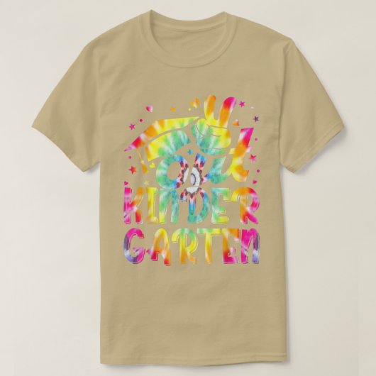 おもしろいアウト幼稚園卒業最終日 Tシャツ (デザイン正面)