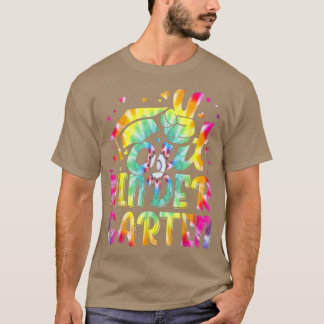 おもしろいアウト幼稚園卒業最終日 Tシャツ