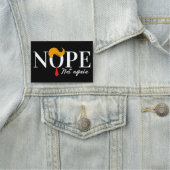 おもしろいアンチトランプが再び来ない – 選挙2024 名札 (インサイチュ)