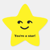 おもしろいイエローハッピーアイリング顔あなたはAスタースクール 星シール (正面)