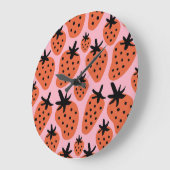 おもしろいイチゴ、手描きシームレスなデザイン。 ラージ壁時計 (傾斜)