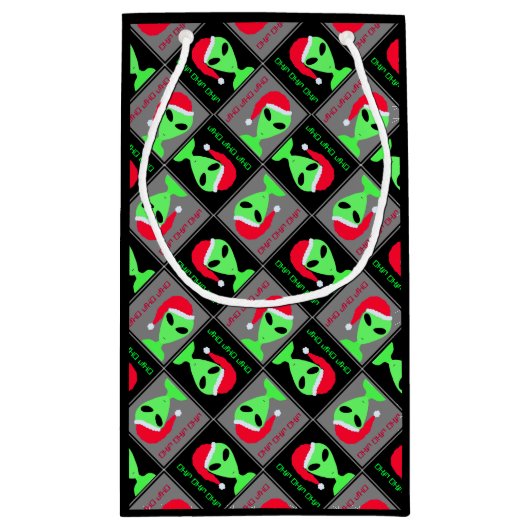おもしろいエイリアンサンタギークスモールクリスマスパターン スモールペーパーバッグ (裏面)