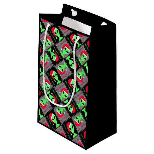 おもしろいエイリアンサンタギークスモールクリスマスパターン スモールペーパーバッグ (正面アングル)