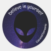 おもしろいエイリアン銀河系ステッ信じク、自分自身 ラウンドシール (正面)