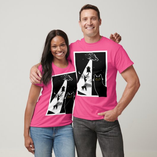 おもしろいエイリアンUfo宇宙船の猫。猫おもしろい値リスト Tシャツ (ユニセックス)