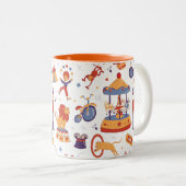 おもしろいオレンジカーニバル子供の誕生日サーカスパターン ツートーンマグカップ (正面右)
