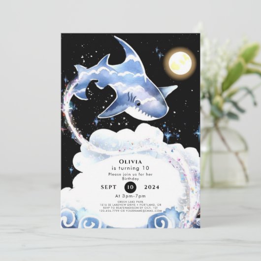 おもしろいカスタム水中シャーク誕生日 招待状 (スタンド正面)