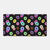 おもしろいカッコいいカラフルドーナツのパターン黒 デスクマット (正面)