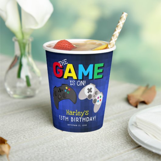 おもしろいカッコいいビデオゲーム誕生日パーティー 紙コップ (インサイチュ)
