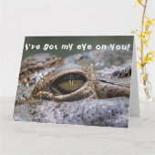 おもしろいカメレオンの爬虫類 - 目を離さないで カード (黄色い花)