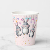 おもしろいカラフルかわいいホッパーズバニーベビーシャワー 紙コップ (裏面)