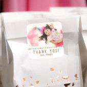 おもしろいカラフルバンティング国旗の誕生日写真ありがとう スクエアシール