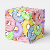 おもしろいカラフルパステルドーナツ誕生日 フェイバーボックス (裏面サイド)