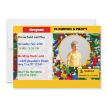 おもしろいカラフル建物ブロック誕生日写真